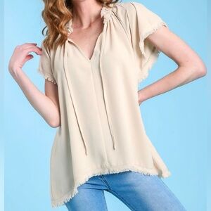 NWT Umgee Casual Raw Hem Top